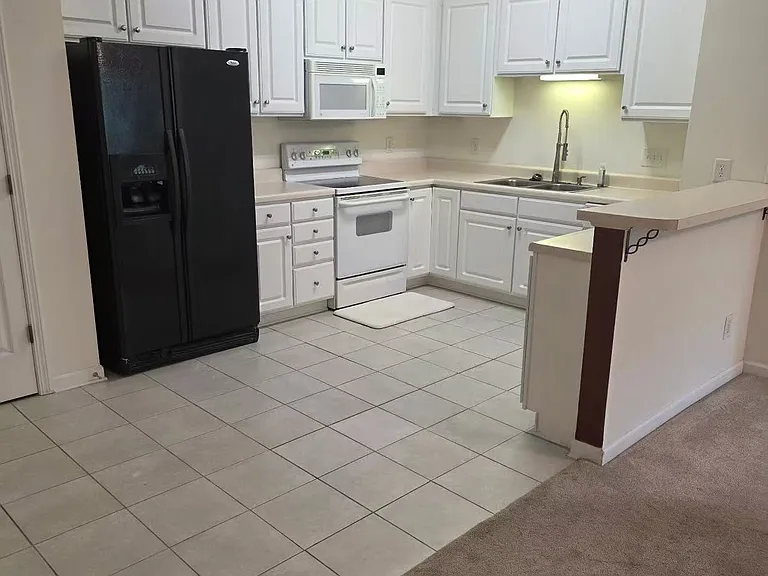 6941 Hanesbrook Cir #204 — Photo 6