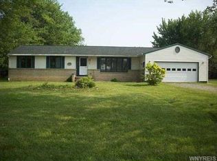 1111 Bullis Rd, Elma, NY 14059