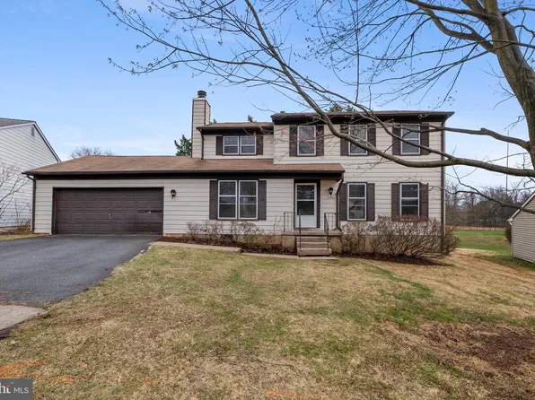 19965 Wild Cherry Ln, Germantown, MD 20874