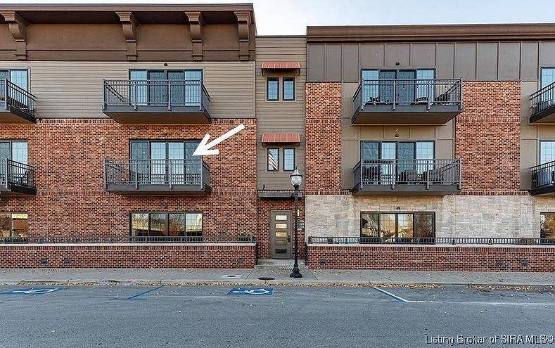 1st image of 222 Mulberry Street