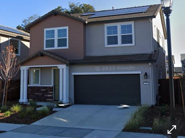 532 Pueblos Dr