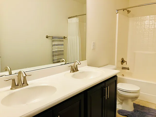 5241 Shergold St — Photo 11