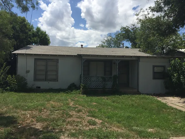 2923 Travis St, San Angelo, TX 76903