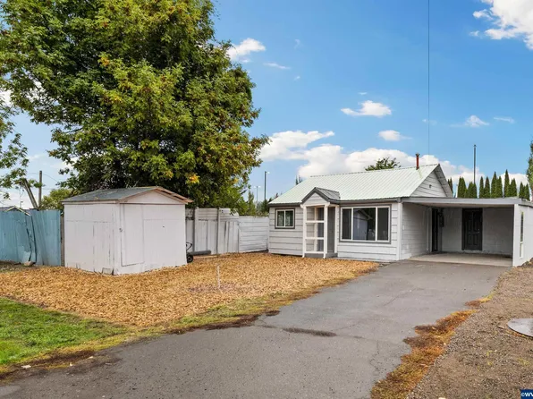 4748 Niles Ave NE, Salem, OR 97305