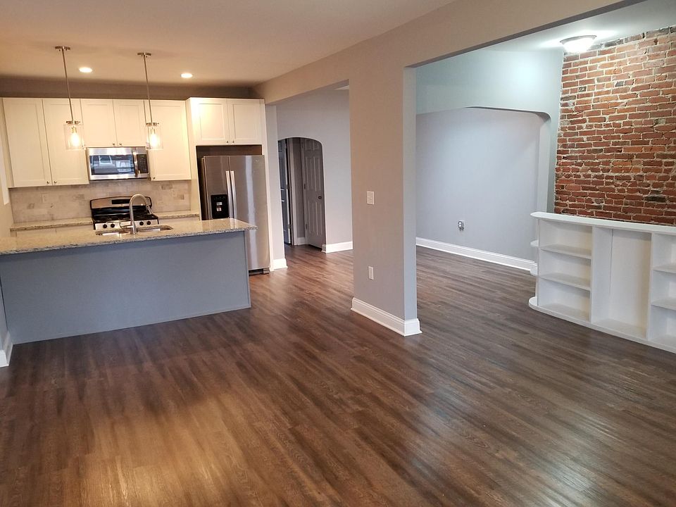 1st image of 3840 Shenandoah Ave #2