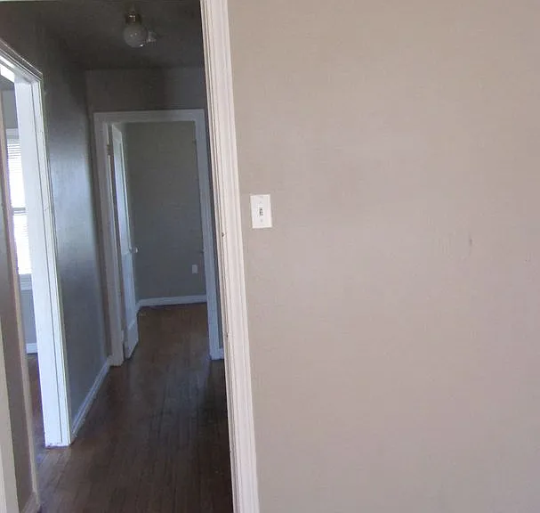 712 SW Roosevelt Ave — Photo 5