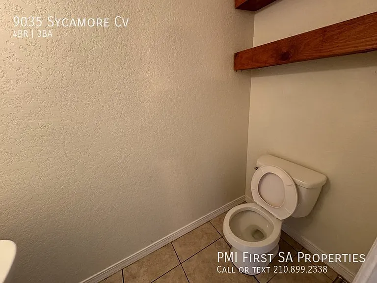 9035 Sycamore Cv — Photo 6