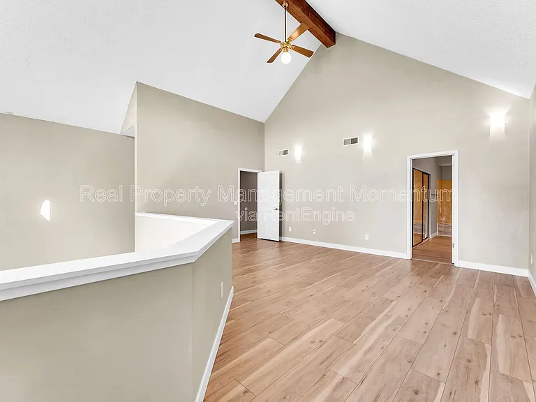 930 E Primrose St #A-2 — Photo 11