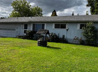 1197 Fruitdale Dr, Grants Pass, OR 97527