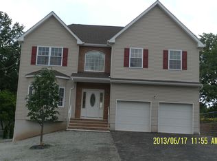 88 Pitman Ave, Fords, NJ