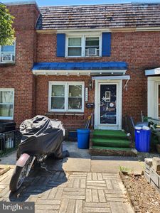 2469 Adrian St, Harrisburg, PA, 17104