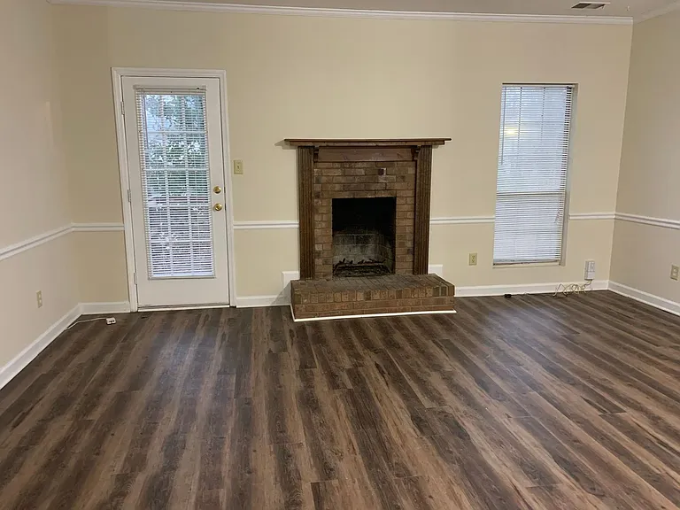 6104 Bushmills St — Photo 3