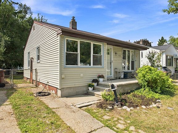 4th image of 5108 Mildred St