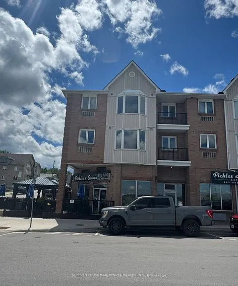 108 Water St — Photo 2