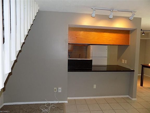 5th image of 10422 Independence Dr #22B