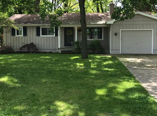 3276 Riverside Dr, Port Huron, MI 48060