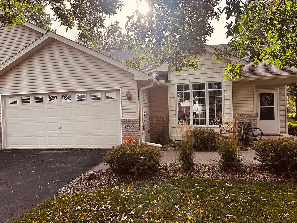 22375 Evergreen Cir