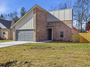 10745 Vinson St, Beaumont, TX 77713