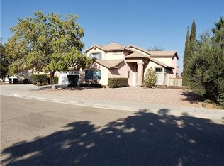 13177 Cardinal Rd, Victorville, CA 92392