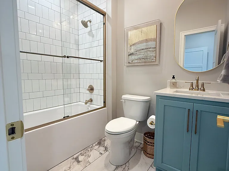 512 Mobile St — Photo 46
