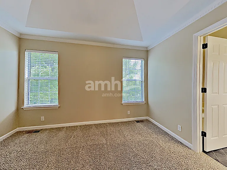 1001 Cobble Pl — Photo 10