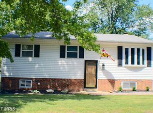 1705 Chesapeake Dr, Edgewater, MD 21037