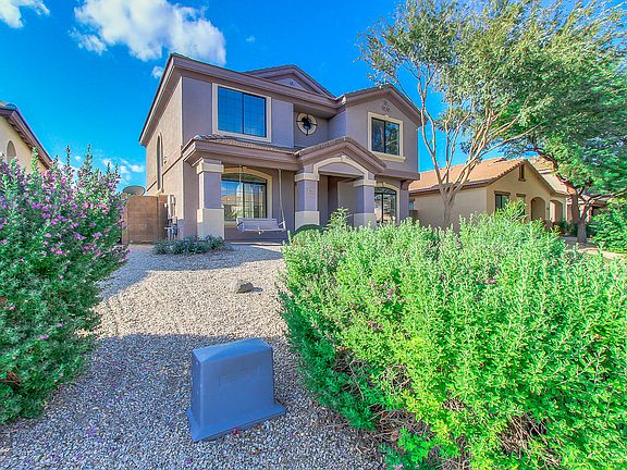 3rd image of 3623 E Calistoga Dr