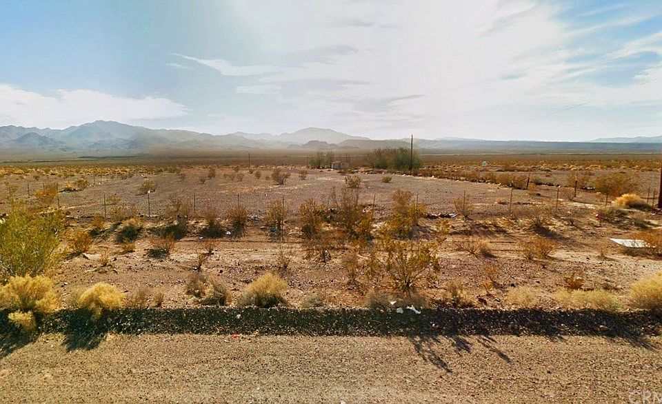 1st image of 41565 National Trails Hwy