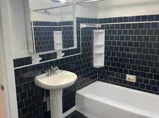 49 Siren St APT 1, Winthrop, MA 02152