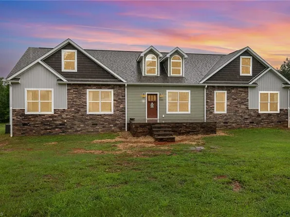 4380 Folger Rd, Julian, NC 27283