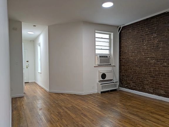 2nd image of 115 4th Pl APT 2A