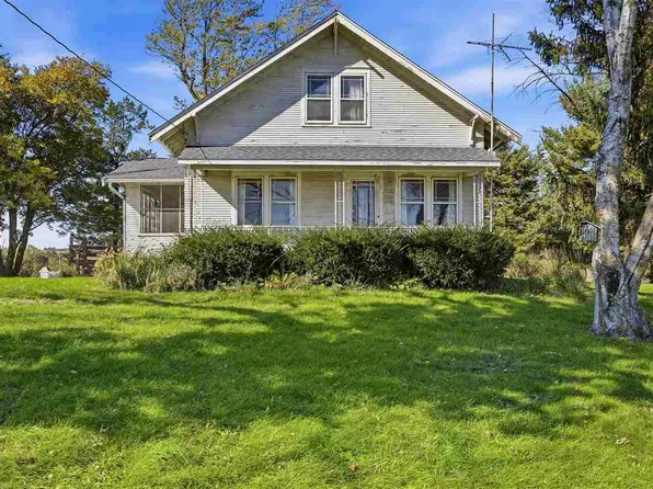 1981 White Oak Ave NE, Solon, IA 52333