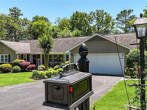 3rd image of 103 Mims Dr