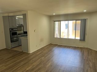 410 N Maple Dr APT 1, Beverly Hills, CA 90210