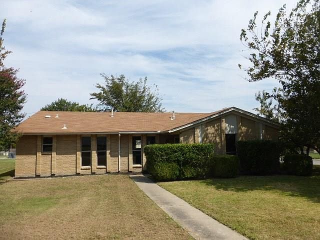 1st image of 1201 Aldenwood Dr