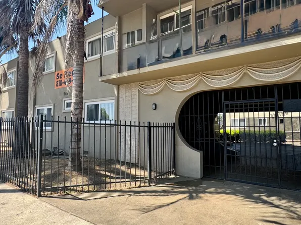 The Ming Tree, 12625 San Fernando Rd #12625, Sylmar, CA 91342