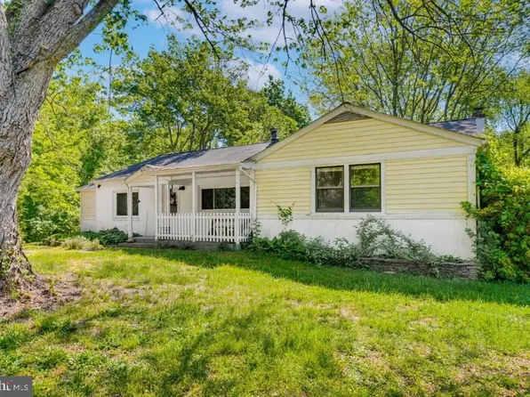 27020 Cat Creek Rd, Mechanicsville, MD 20659