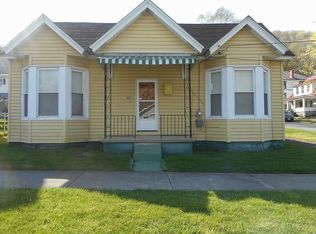 1100 Summers St, Hinton, WV 25951