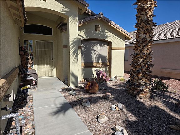 4th image of 5026 Cactus Mesa Way
