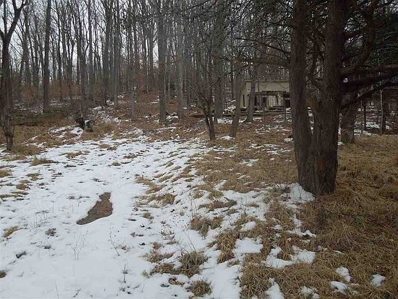 3rd image of 396 Oriole Dr