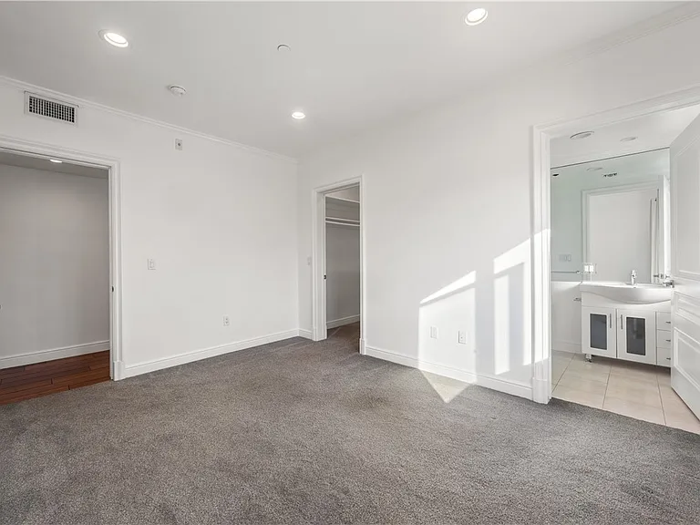 918 S Wooster St #2 — Photo 27