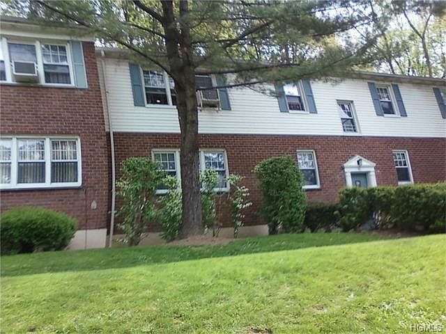 1st image of 70 Underhill Ave APT 2B