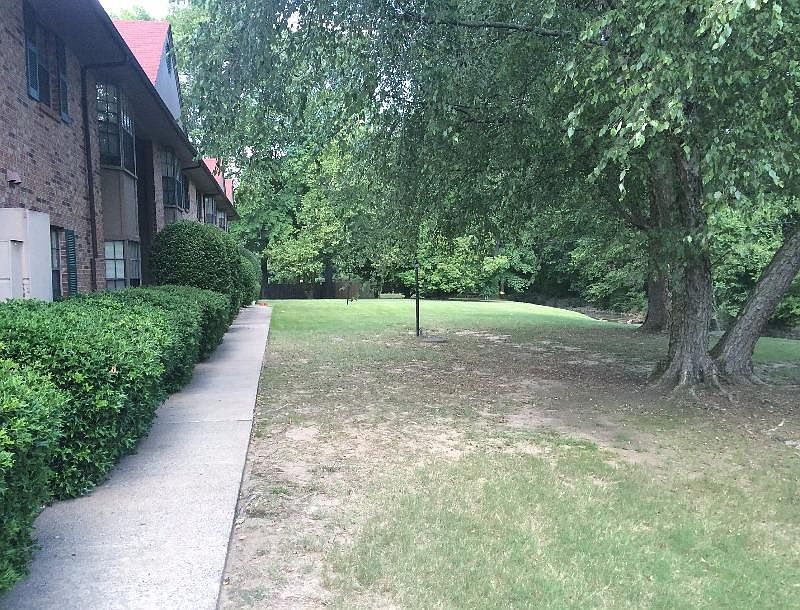 2nd image of 2001 Green Mountain Dr