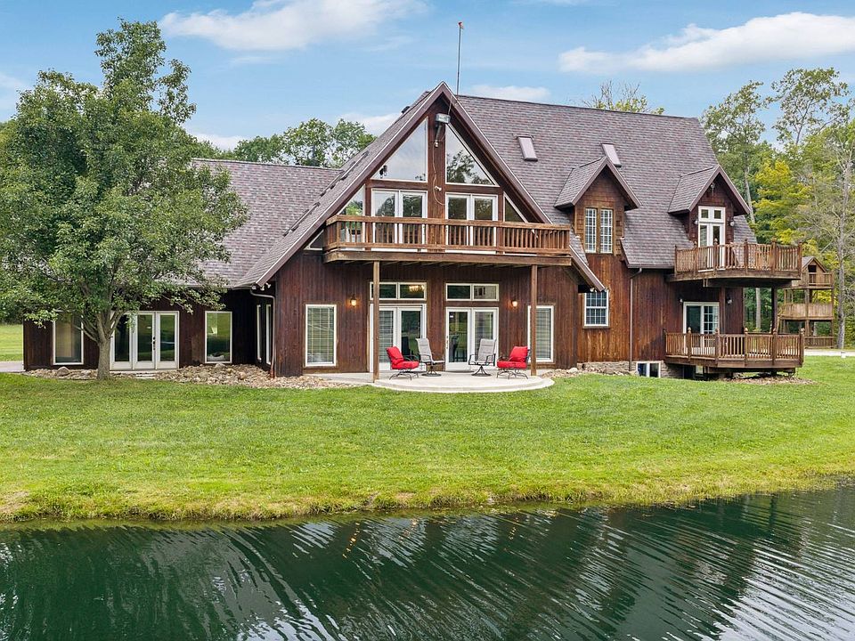 10th image of 5063 McClintocksburg Rd