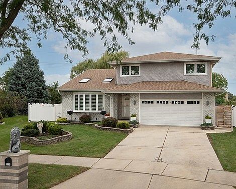 3rd image of 2195 W Cimarron Way