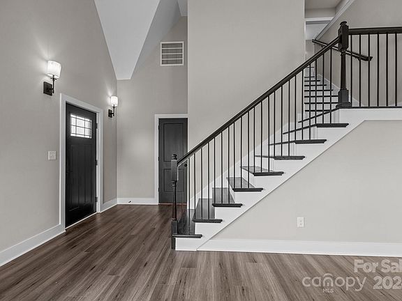 5th image of 1313 Dockery Dr