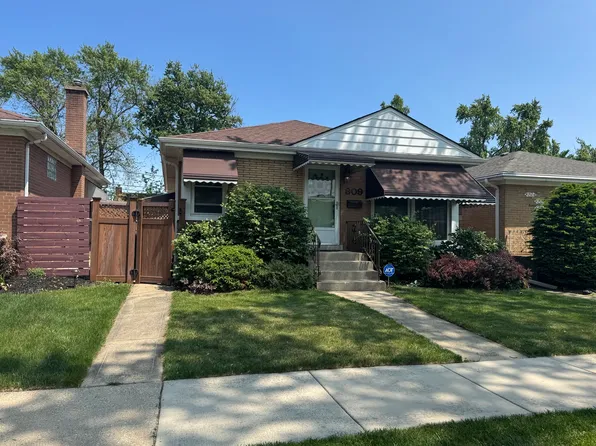 809 Westchester Blvd, Westchester, IL 60154