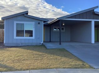300 Merrick Ave, Umatilla, OR 97882