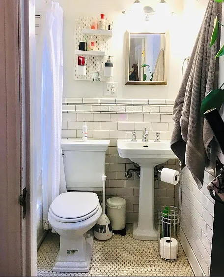 16 W Mount Vernon Pl #1E — Photo 10