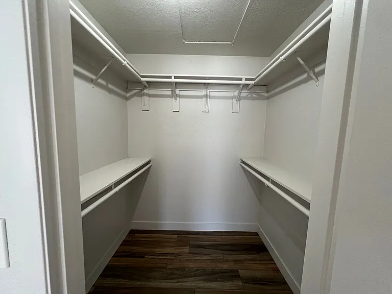 6247 Katella Ave — Photo 11